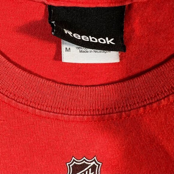 Reebok Blackhawks Toews Tee - Picture 5 of 5
